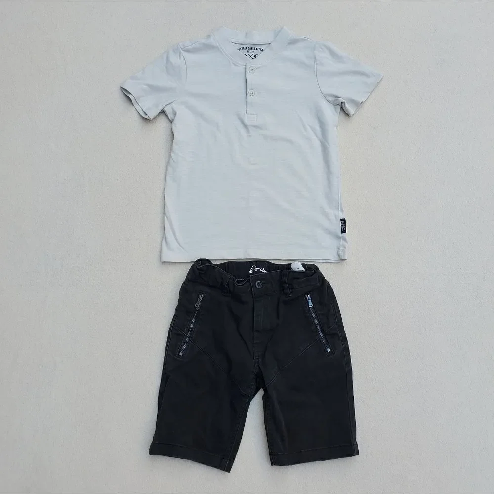 Bundle of 2 short sleeve shirts and 1 pair of shorts Size 6